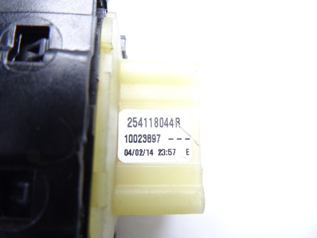 RENAULT 809612367R в наличии Днепр
