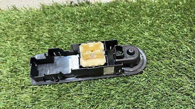 809612367R RENAULT купить в Каменское