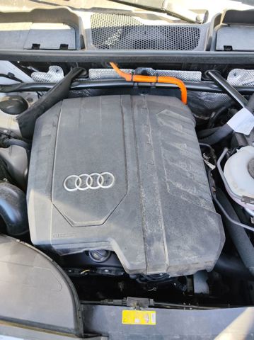 80A103925A VAG Крышка мотора декоративная купить в Тернополь