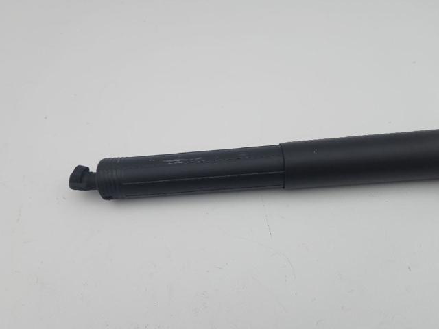 VAG 80A827851C Амортизатор крышки багажника (двери 3/5-й задней) в наличии Украина