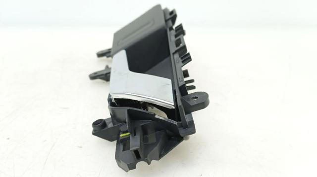 80A837020B4PK VAG Ручка двери передней внутренняя правая купить в Чернигов