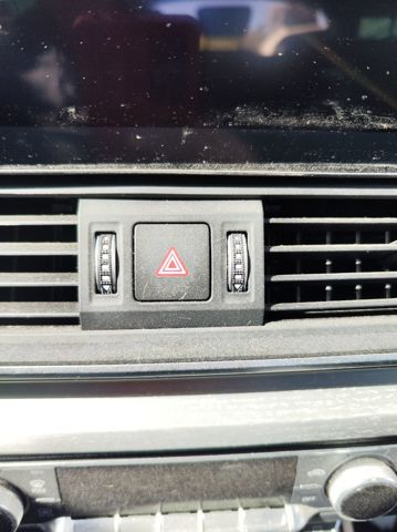 VAG 80A941509 Кнопка включения аварийного сигнала в наличии Чернигов