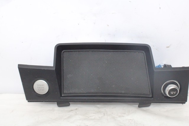VAG 80B864131 в наличии Киев