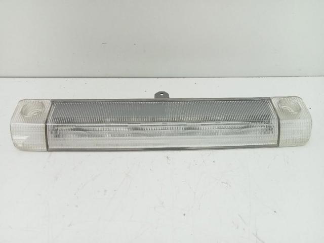 Sinal de parada traseiro adicional Toyota Prius ZVW30