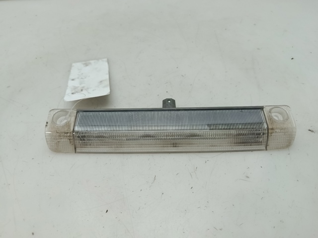 Sinal de parada traseiro adicional Toyota Prius ZVW30