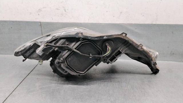 8111002E20 TOYOTA Фара правая купить в Житомир