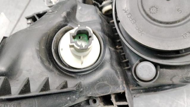 8111002E20 TOYOTA Фара правая купить в Одесса