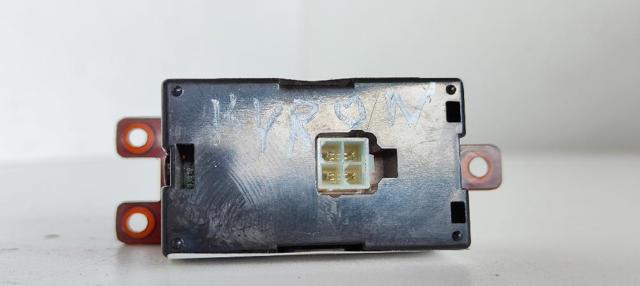 SSANG YONG 8111009010 Часы салонные в наличии Винница
