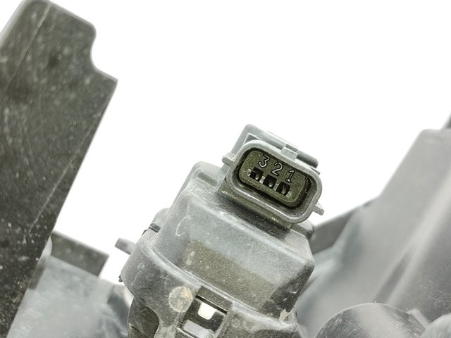 811100DP50 TOYOTA Правая фара купить в Днепр