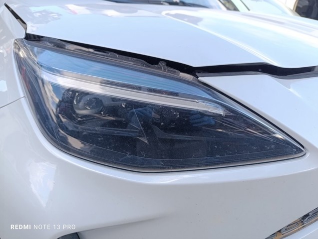 TOYOTA 811100DP50 Правая фара в наличии Запорожье