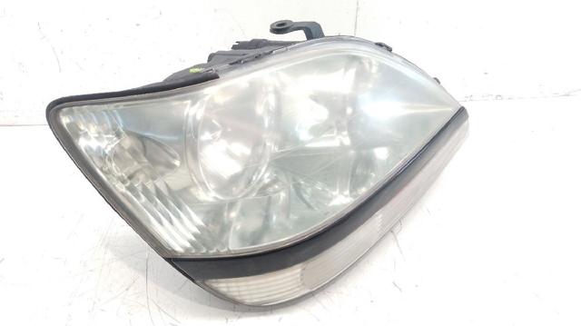 8111048090 TOYOTA Фара правая купить в Полтава