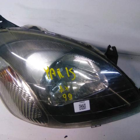 Luz direita 8111052141 Toyota