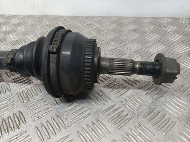 VOLVO 8111308 Правая полуось в наличии Ровно