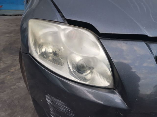 Luz direita 8113002470 Toyota