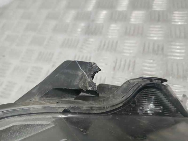 811300DJ90 TOYOTA Фара правая купить в Харьков