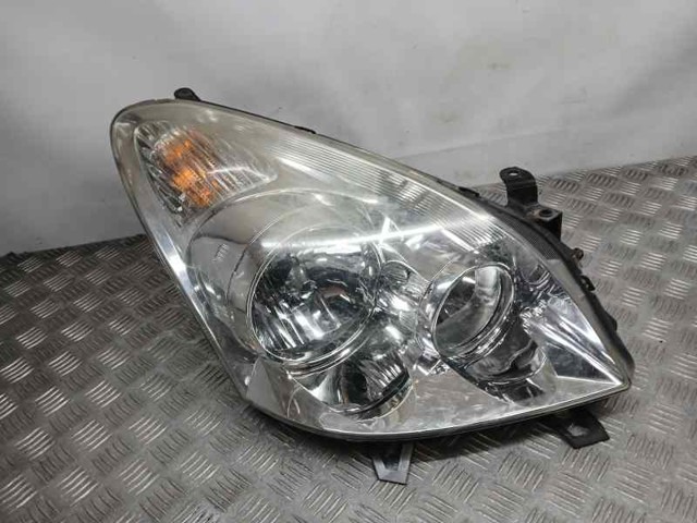 TOYOTA 811300F010 Фара правая в наличии Черкассы