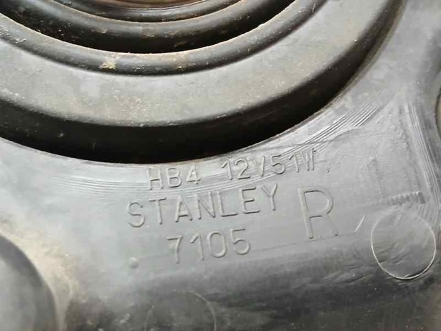 811300F010 TOYOTA Правая фара купить в Харьков