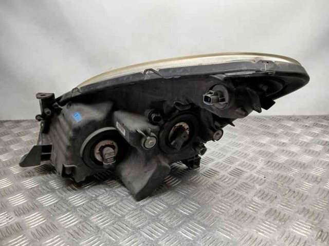 811300F010 TOYOTA Правая фара купить в Павлоград