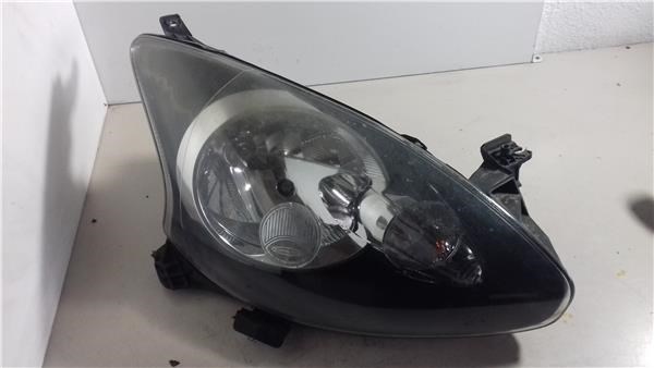 Luz direita 811300H011 Toyota