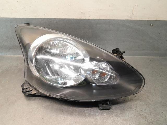 811300H011 TOYOTA Фара правая купить в Кривой Рог