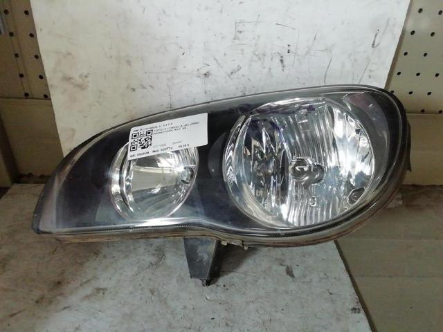 Luz direita 811301E530 Toyota