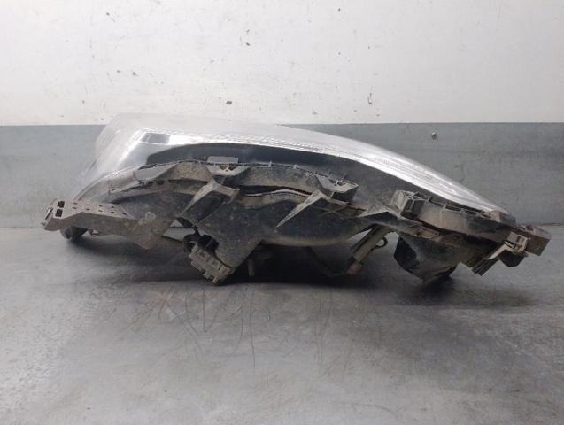 8113060J00 TOYOTA Правая фара купить в Павлоград