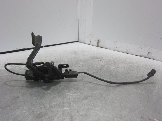 HYUNDAI 81130C8010 Замок капота в наличии Каменское