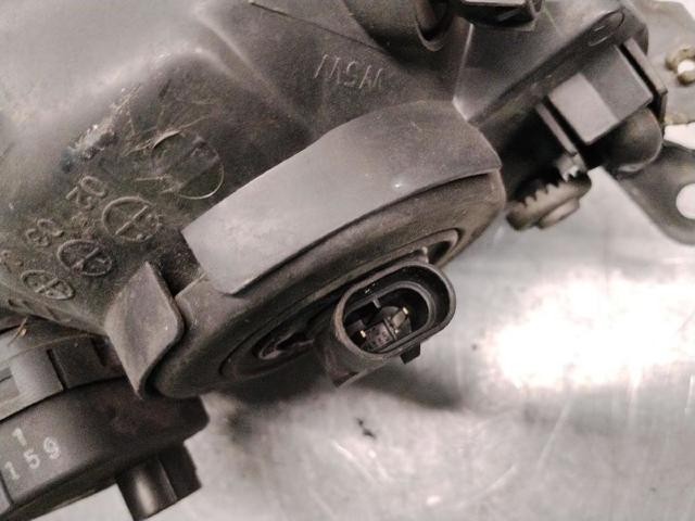 811501E410 TOYOTA Фара левая купить в Чернигов