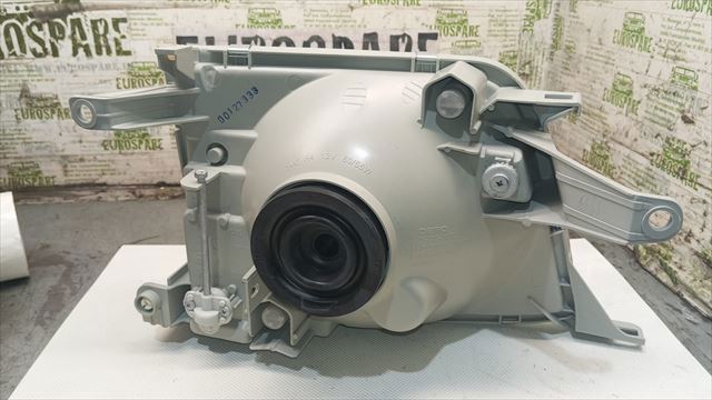 8115060640 TOYOTA Левая фара купить в Винница
