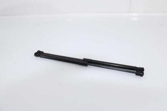 HYUNDAI 811602B010 Амортизатор капота в наличии Ирпень