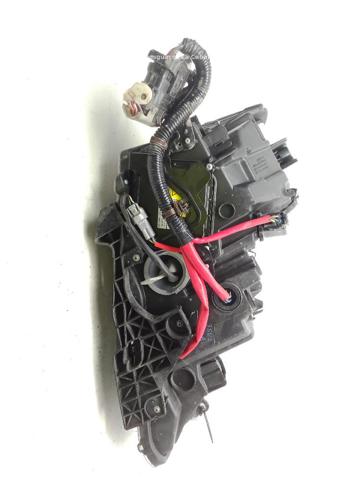 8117053261 TOYOTA Левая фара купить в Кривой Рог