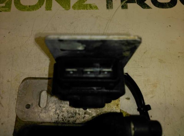 811905115 VAG Катушка зажигания купить в Украина