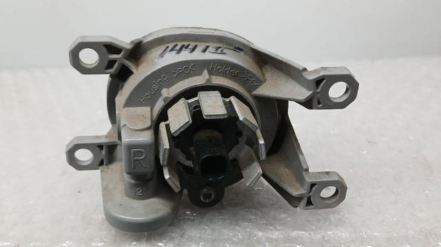 TOYOTA 8121102190 Фара противотуманная правая в наличии Николаев