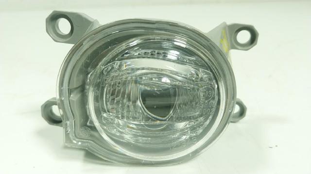 TOYOTA 8122152120 Фара противотуманная левая в наличии Каменское