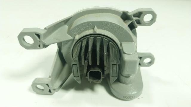 TOYOTA 8122152120 Фара противотуманная левая в наличии Киев