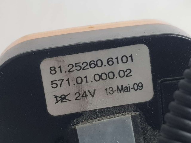 81252606101 MAN Габарит боковой (фургон) купить в Чернигов