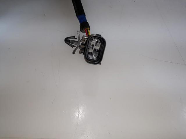 HYUNDAI 812603W000 Кнопка привода замка крышки багажника (двери 3/5-й (ляды) в наличии Запорожье