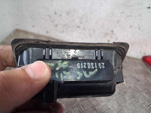 81260A6200 Ручка крышки багажника (двери 3/5-й задней) наружная купить Винница