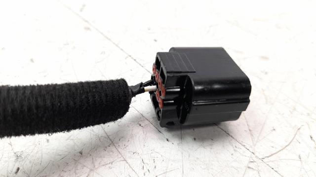 81260H8400 Кнопка привода замка крышки багажника (двери 3/5-й (ляды) купить Каменское