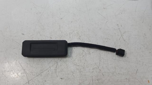 81260H8400 Кнопка привода замка багажника купить Харьков