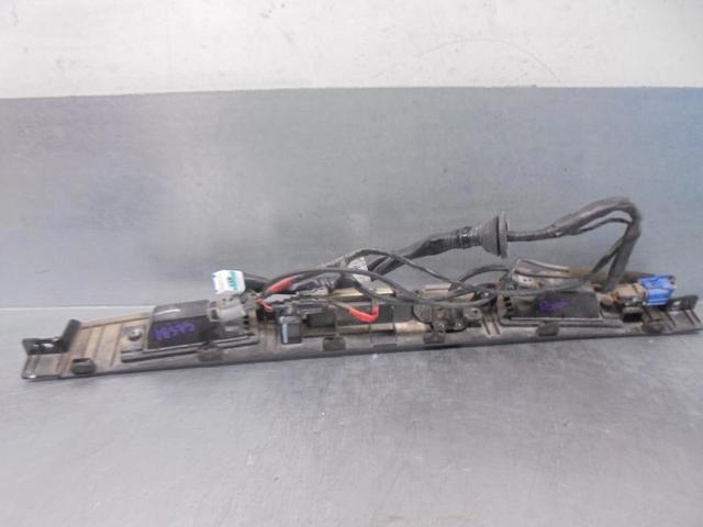 81260J7210 HYUNDAI Кнопка привода замка крышки багажника (двери 3/5-й (ляды) купить в Павлоград