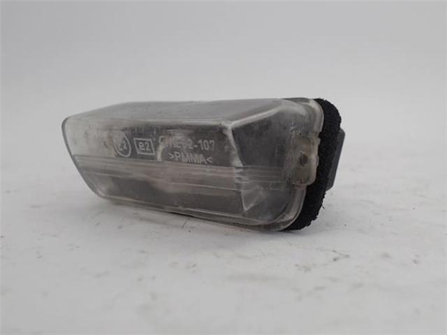 TOYOTA 8127002131 Фонарь подсветки заднего номерного знака в наличии Чернигов