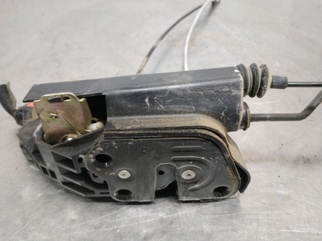 813101F010 HYUNDAI Замок водительской двери купить в Днепр