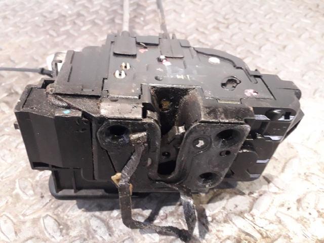 HYUNDAI 813102B020 Замок водительской двери в наличии Львов
