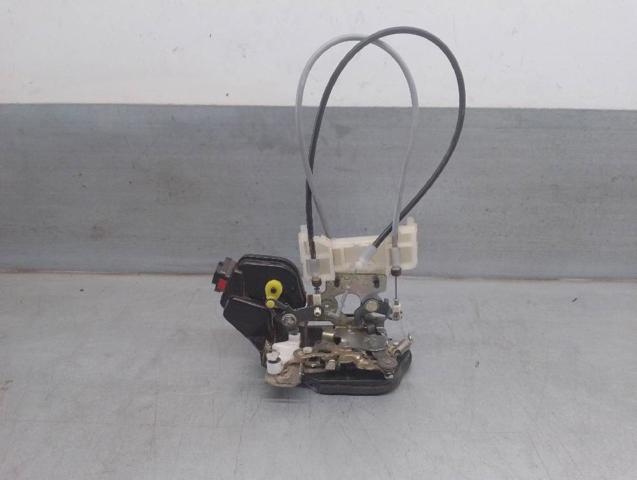 813102D000 HYUNDAI Замок водительской двери купить в Одесса