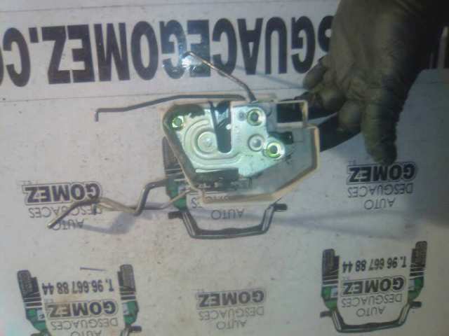 Fecho da porta dianteira esquerda Hyundai Sonata 4 EU4