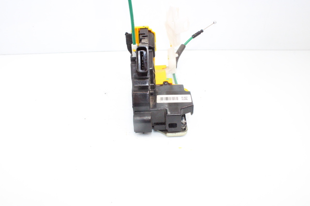 81310A6100 HYUNDAI Замок водительской двери купить в Ирпень