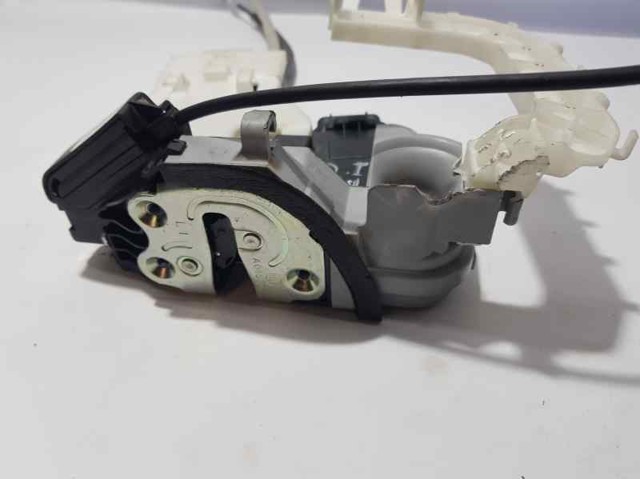 81310G2010 Замок водительской двери купить Запорожье