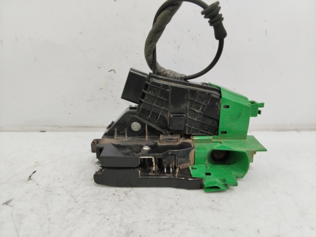 81310G3040 HYUNDAI Замок двери передней левой купить в Киев