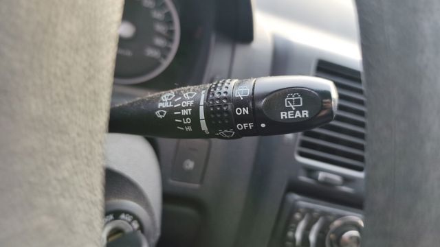 HYUNDAI 813201C021 Замок двери передней правой в наличии Ровно